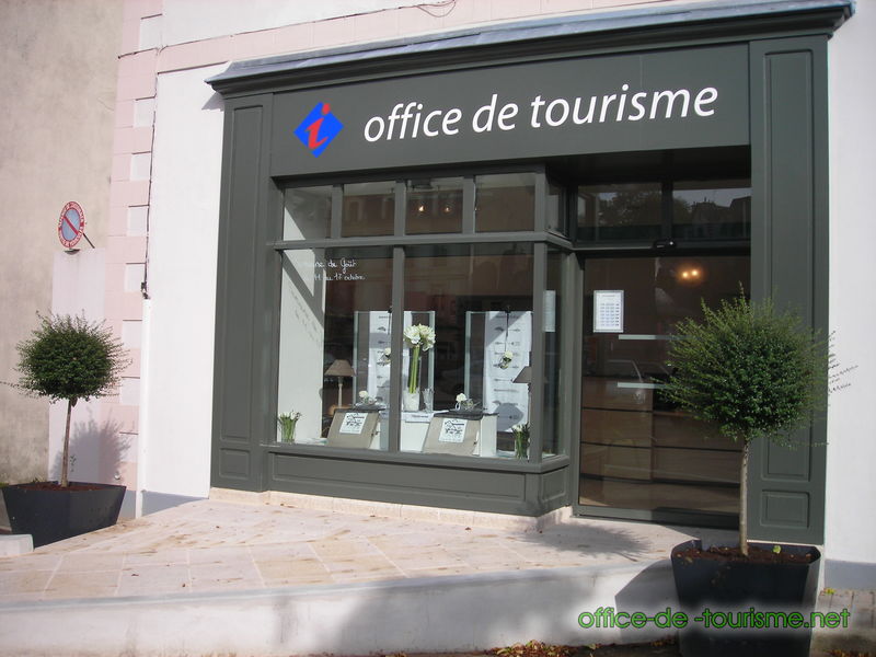 photo de l'enseigne photo de l'office de tourisme de Moëlan-sur-Mer dans le Finistère.