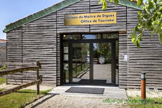 photo office de tourisme Chaillé-les-Marais
