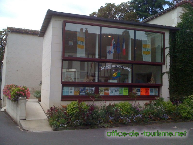 photo de l'enseigne photo de l'office de tourisme de Descartes en Indre-et-Loire.
