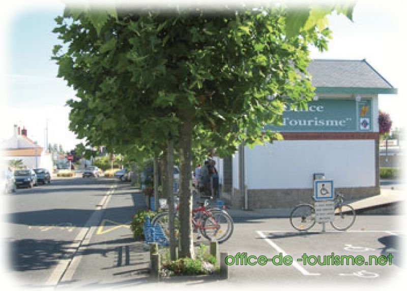 photo de l'enseigne photo de l'office de tourisme de Notre-Dame-de-Monts en Vendée.