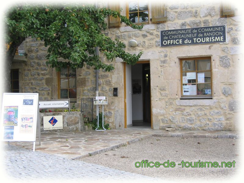 photo de l'enseigne photo de l'office de tourisme de Châteauneuf-de-Randon en Lozère.