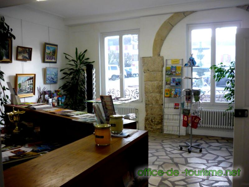 photo de l'enseigne photo de l'office de tourisme de Rebais en Seine-et-Marne.