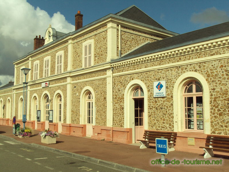 photo de l'enseigne photo de l'office de tourisme de La Loupe en Eure-et-Loir.
