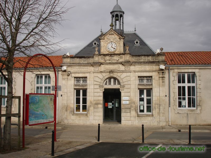 photo de l'enseigne photo du syndicat d'initiative d'Angoulins en Charente-Maritime.