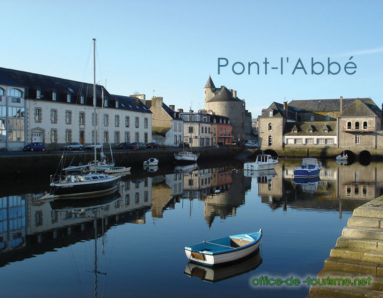 photo de l'enseigne photo de l'office de tourisme de Pont-l'Abbé dans le Finistère.