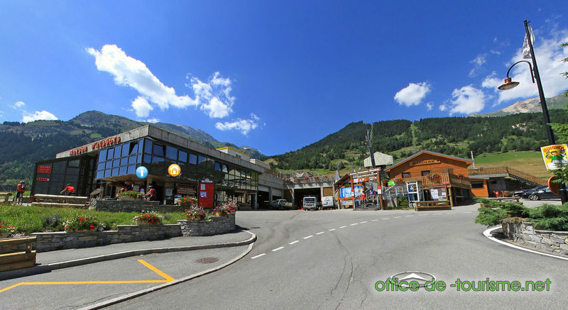 photo de l'enseigne photo de l'office de tourisme d'Aussois en Savoie.