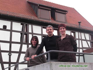 équipe office de tourisme Village-Neuf